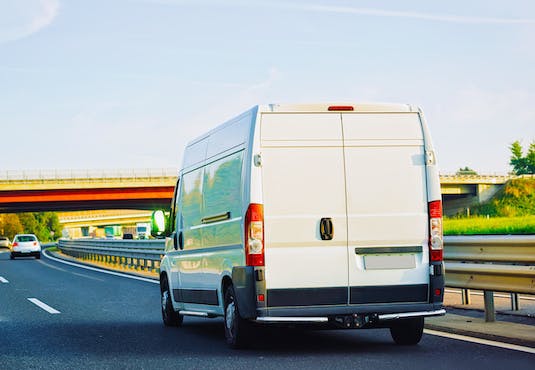 découvrez notre assurance voiture professionnelle spécialement conçue pour les travailleurs du secteur du btp. bénéficiez d'une couverture adaptée à vos besoins, incluant protections spécifiques pour vos déplacements et équipements. protégez votre activité avec des garanties sur mesure et un service client à votre écoute.