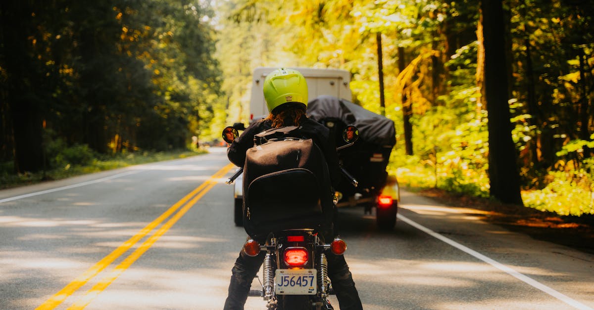 comparez les meilleures assurances moto en france pour trouver la couverture idéale à un prix compétitif. profitez de conseils d'experts et d'offres personnalisées pour protéger votre véhicule.