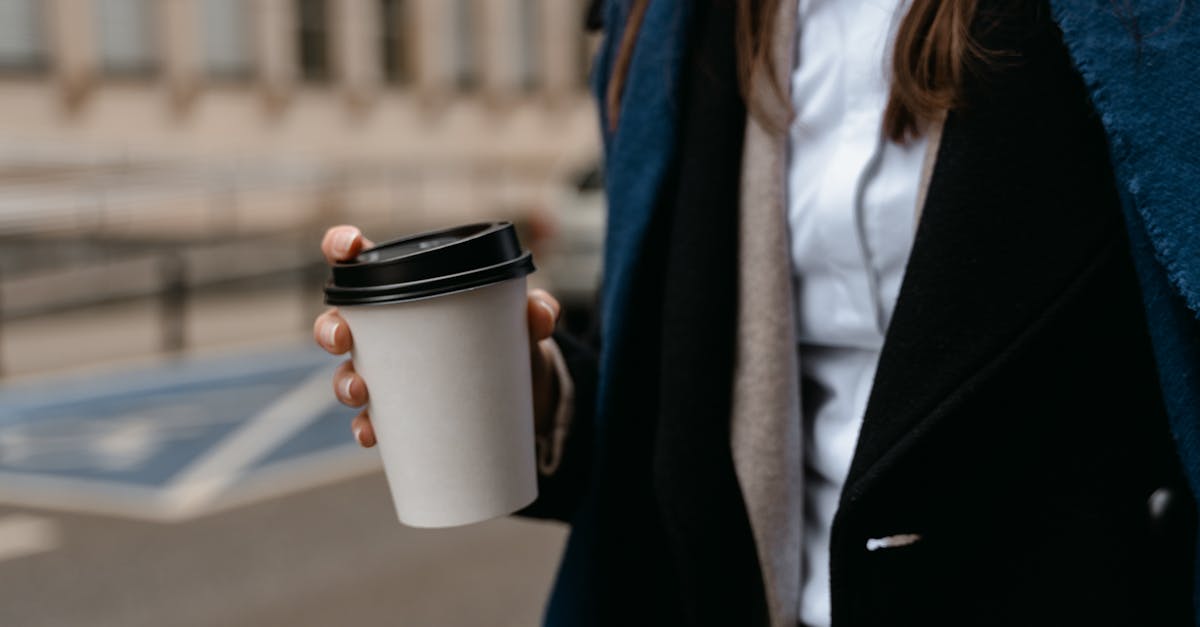 obtenez une couverture d'assurance automobile professionnelle adaptée à vos besoins. protégez votre véhicule avec des options personnalisées et un service client de qualité. comparez les tarifs et choisissez la meilleure police d'assurance pour votre activité.