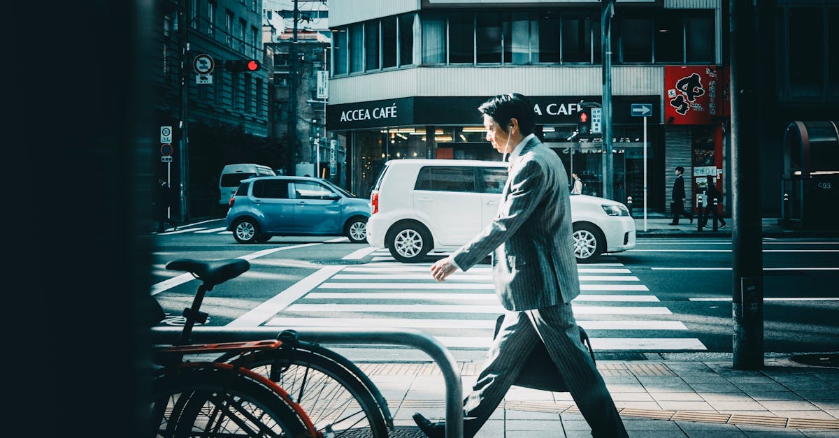 découvrez notre assurance automobile professionnelle, conçue pour protéger votre véhicule et votre entreprise. bénéficiez d'une couverture complète, de tarifs compétitifs et d'un service client dédié pour une tranquillité d'esprit lors de vos trajets professionnels.