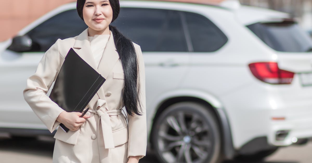 découvrez l'assurance auto-entrepreneur : une protection essentielle pour sécuriser votre activité indépendante. obtenez des conseils sur les meilleures options d'assurance pour vous couvrir contre les risques professionnels et assurer la pérennité de votre entreprise.
