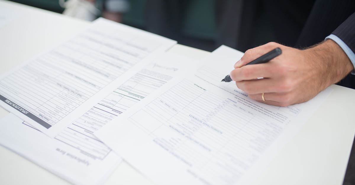 assurez-vous contre les risques professionnels avec notre assurance responsabilité civile professionnelle. protégez votre entreprise et vos actifs contre les réclamations liées à des erreurs ou omissions dans votre travail. obtenez une couverture adaptée à vos besoins et un service client à votre écoute.